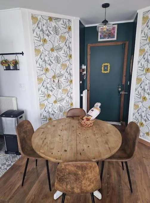 Appartement Lumineux Paris Proche Montmartre 0*,  Frankrig